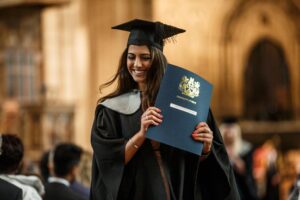 Read more about the article Scholarships to Study in the UK: Your 2026 Guide to Funding Your Education